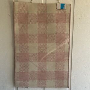 NWT Target - Room Essentials Brand Pink and Ivory Gingham Accent Rug